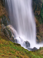 Obraz premium Waterfall in Edessa, Greece. Beautiful water flow, impressive vertical landscape.