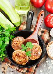 Burgers with oat flakes and zucchini