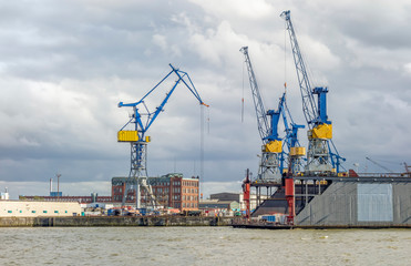 Fototapeta na wymiar Port of Hamburg