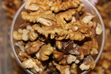 WALNUT in a glass top view