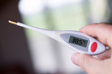 fever thermometer 38,5