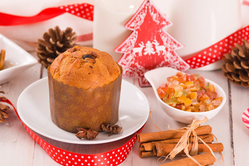 Panettone, italian christmas cake.	