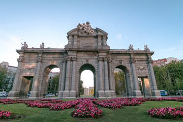 Obraz premium The Alcala Door (Puerta de Alcala). It was the entrance of the people coming from France, Aragon, and Catalunia. Landmark of Madrid, Spain