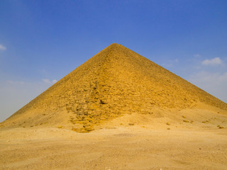 Fototapeta na wymiar View of the Red Pyramid in the Dahshur necropolis in Cairo, Egypt