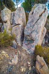 Rocas de granito en el cerro Alcornocoso. Madrid. España. Europa.