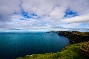 The all stretch of the cliff of Moher