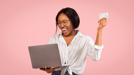 Joyful Girl Holding Laptop And Credit Card, Pink Background, Panorama
