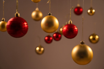 Group of red and yellow shiny christmas balls