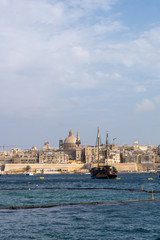 Fototapeta na wymiar Bay view at Valletta, Malta from Sliema