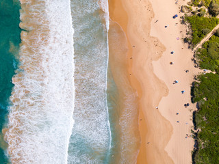 Fototapeta na wymiar beach aerial
