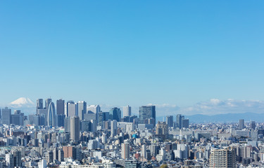 (東京都-風景パノラマ)青空の下の富士山と新宿ビル群４