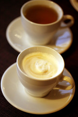 Photo macro delicious coffee with milk
