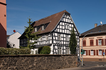 Das alte Rathaus in Wöllstadt in der Wetterau in Hessen