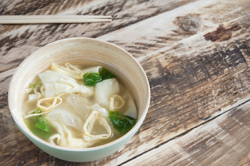 DUK MANDU GUK (KOREAN DUMPLING SOUP)