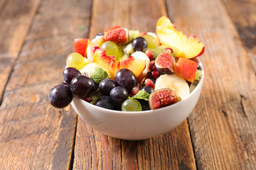 bowl of juicy fruit salad