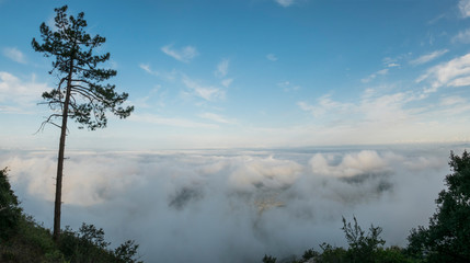 cielo monta&ntilde;a