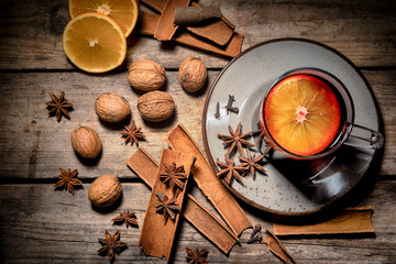 Glühwein - Hot spiced wine with star anise, cinnamon, walnut and orange 