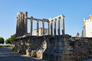 Roman temple, Evora