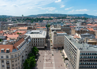 Fototapeta na wymiar Szent István square from the top of St. Stepehn Cathedral