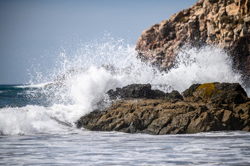 Surfen an der portugisischen Küste