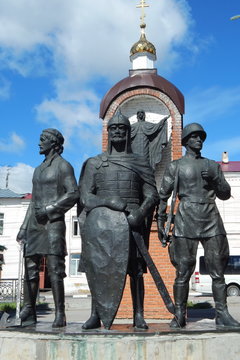 Памятник воинам