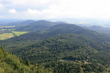 Fototapeta na wymiar Puy-de-Dôme in auvergne (france)