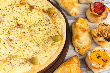 pizza y empanadas