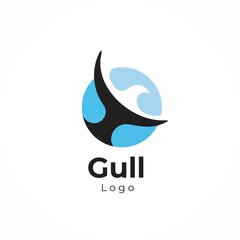 Cull bird logo vector