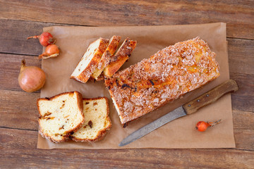 Zwiebelbrot	