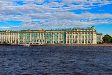 Fototapeta na wymiar View of Winter Palace (Hermitage museum) and the Neva river in St. Petersburg, Russia