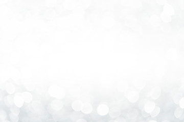 The bokeh on the background