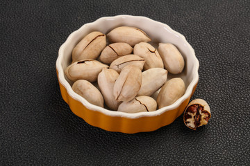 Pecan nuts heap