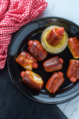 Mini Pretzel Dogs Mustard
