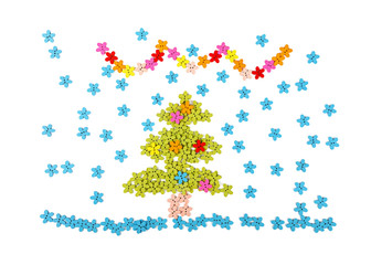 Close up 2020 sign over round shape wooden ring light frame with lightbulbs and backdrop of illuminated vivid green plastic artificial grass, isolated on white background