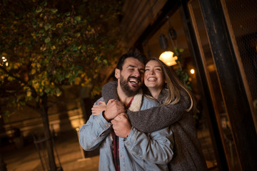 close up of a young couple enjoying time together in the evening