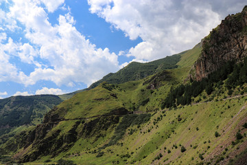 Fototapeta na wymiar mountains along the Georgian military road