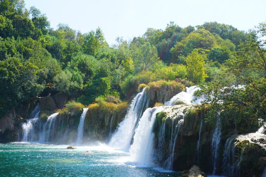 クロアチアの観光地、クルカ国立公園 © RIE
