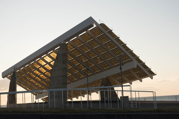 Panel fotovoltaico gigante