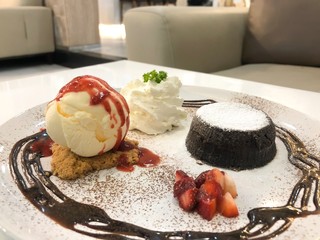 Chocolate lava cake with vanilla ice cream