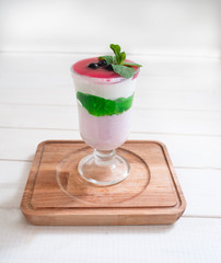 dessert in a glass of cottage cheese