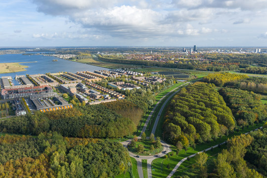 Modern residential neighbourhood Noorderplassen located close to nature