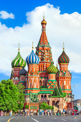 Fototapeta na wymiar St. Basil's Cathedral on the Red Square, Moscow, Russia