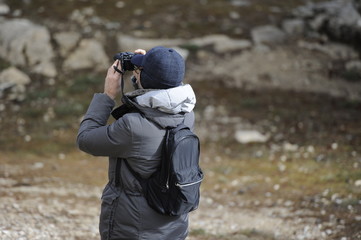 hombre fotografiando
