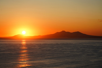 国後島と朝日
