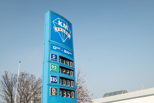 The column with prices of gasoline and diesel fuel of KM Prona company which sells oils in Czech Republic