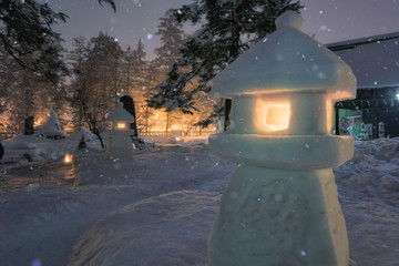 上杉雪灯籠祭り