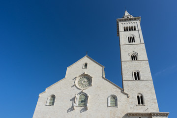 Fototapeta na wymiar Trani