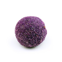 Boule de chocolat au sucre violet