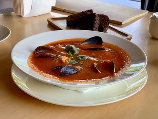 vegetable soup with seafoods