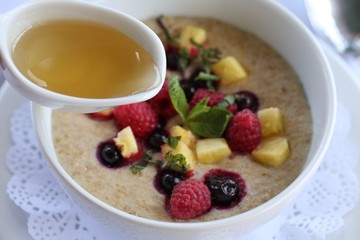 bowl of muesli with fresh berries